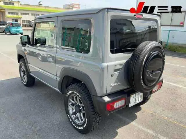 SUZUKI JIMNY 2023