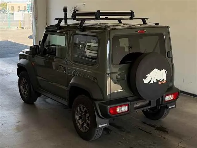 SUZUKI JIMNY SIERRA 2023