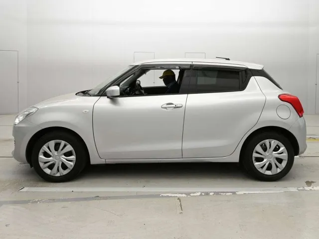SUZUKI SWIFT 2022