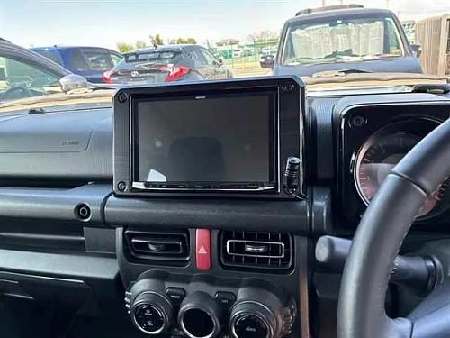 SUZUKI JIMNY SIERRA 2023