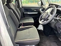 TOYOTA ROOMY 2023