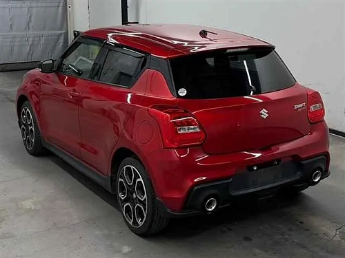 SUZUKI SWIFT 2023