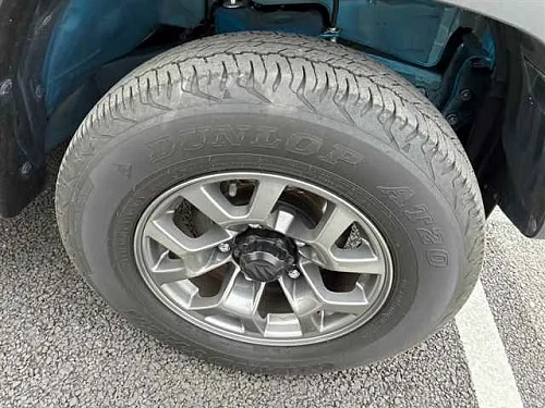 SUZUKI JIMNY SIERRA 2023