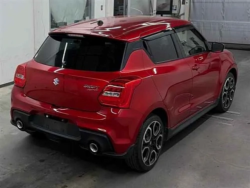 SUZUKI SWIFT 2023
